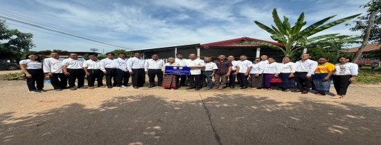 ลงพื้นที่มอบป้ายบ้านผู้สูงอายุ ที่ได้รับงบประมาณเพื่อดำเนินการซ่อมแซมและปรับปรุงที่ยู่อาศัย จากสำนักงานพัฒนาสังคมและความมั่นคงของมนุษย์จังหวัดอุดรธานี